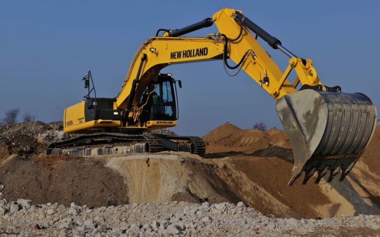 выбрать экскаватор